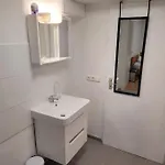 Idylischer Bachplatz 아파트 *