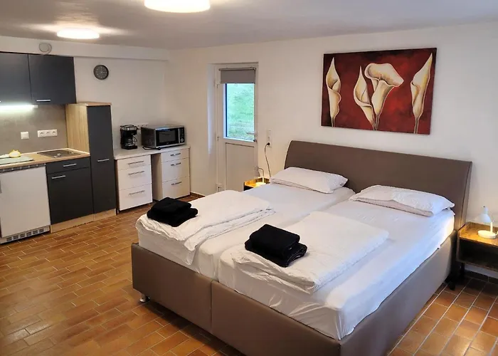 Idylischer Bachplatz Appartement